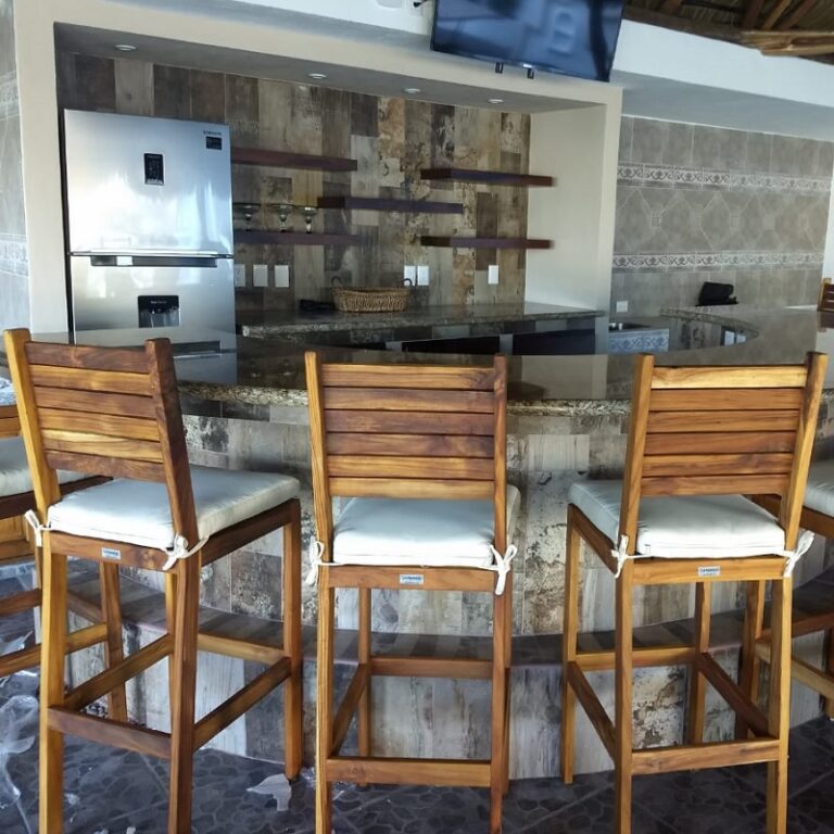 Banco periquero de madera para exterior-arkideck