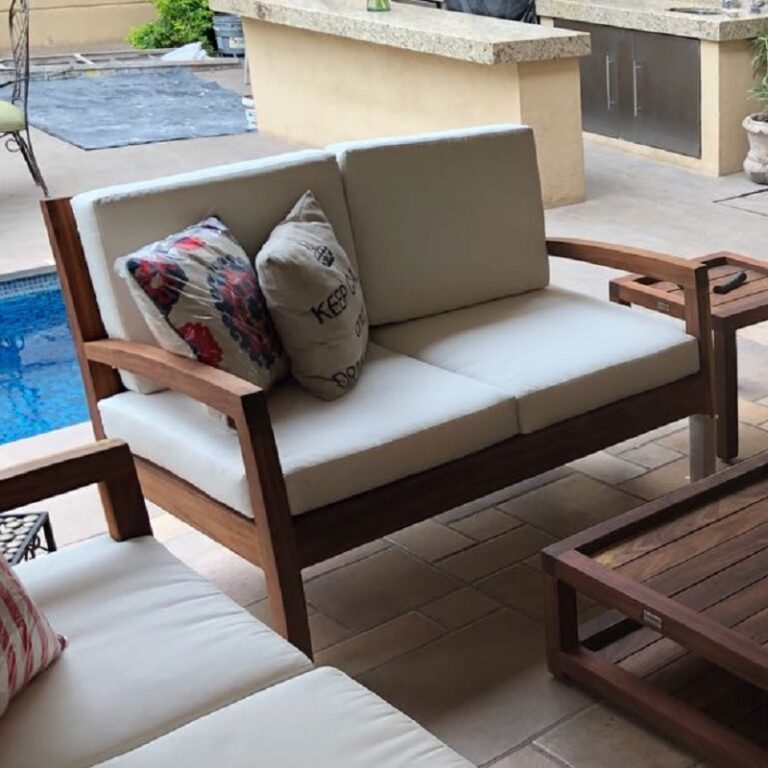 Love seat de madera para terraza- arkideck