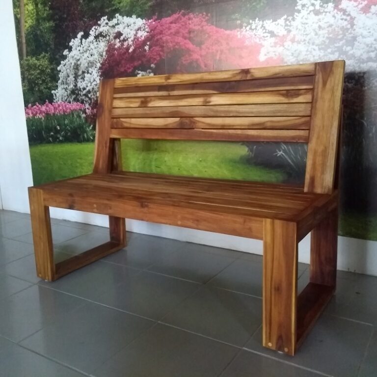 Banca de madera para jardin- arkideck