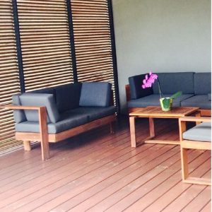 Love seat de madera para terraza- arkideck
