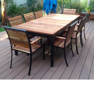 Comedor de madera y acero para exterior de 8 personas- arkideck