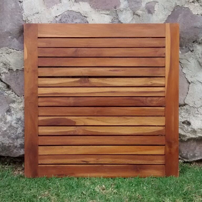 muebles para exterior de madera y de combinación de madera con herrería