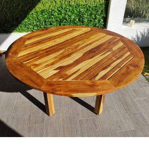 muebles para exterior de madera y de combinación de madera con herrería